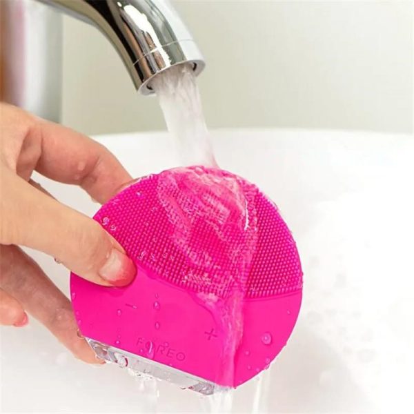 Forever Mini Facial Cleansing Brush For All Skin Types