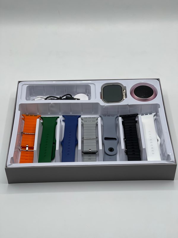 Ultra 2 – Crown K16 – Watch Bundle – Includes Free P47 Wireless Headphone + 7 Interchangeable Straps